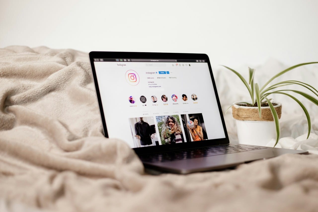 instagram